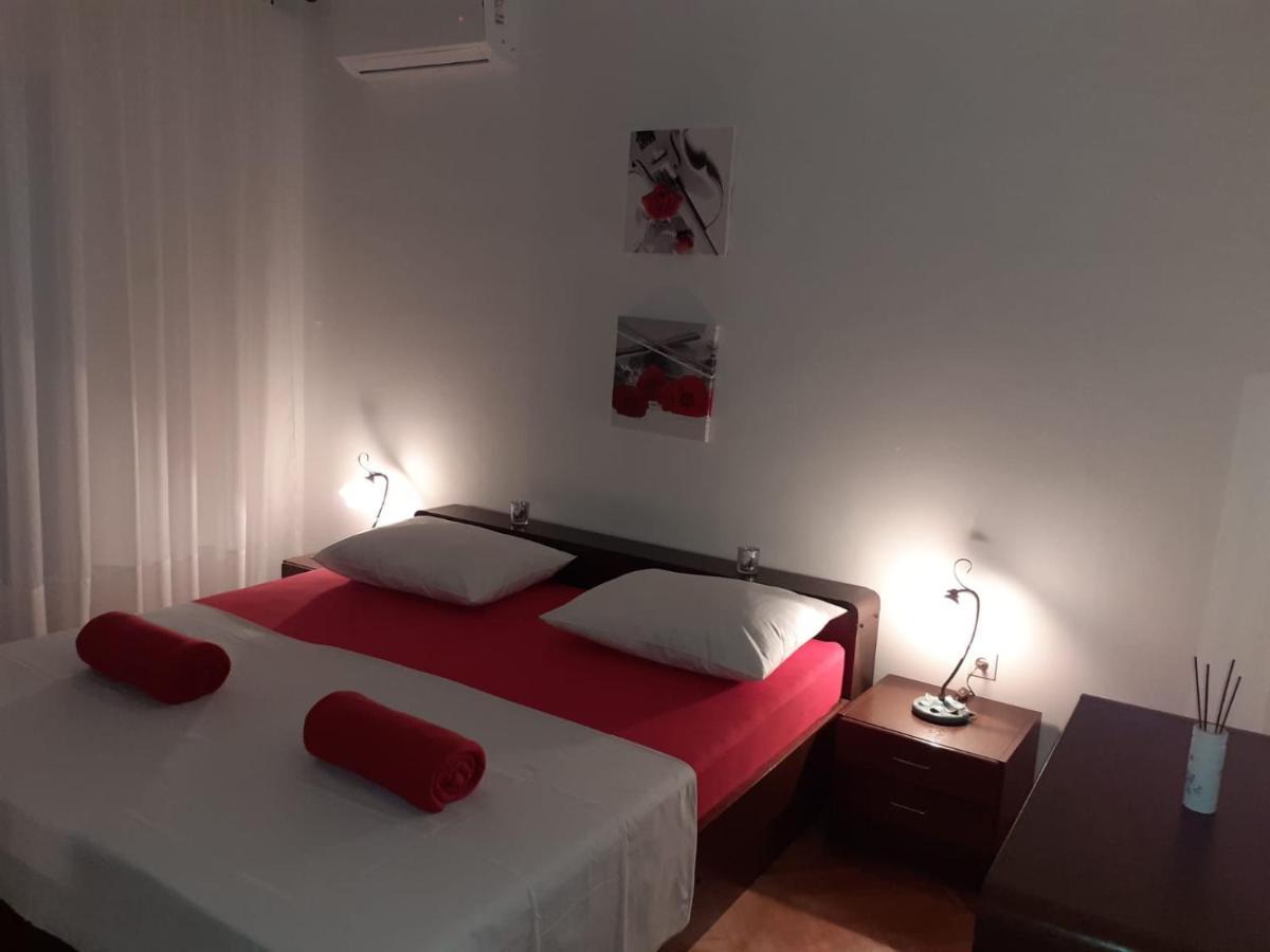 Quality Vila "Comfort" โตรกีร์ ภายนอก รูปภาพ
