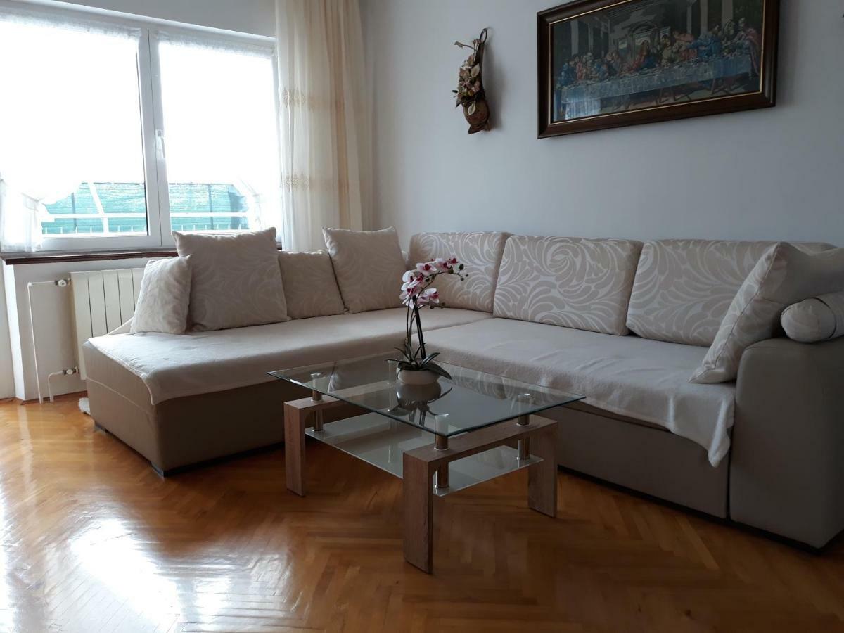 Quality Vila "Comfort" โตรกีร์ ภายนอก รูปภาพ